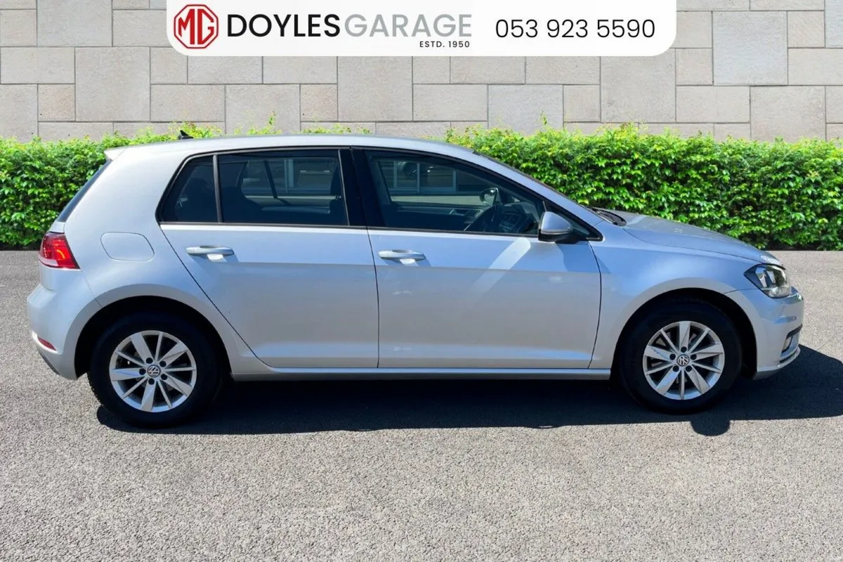 Volkswagen Golf Trendline115HP1.6 TDI - Image 2