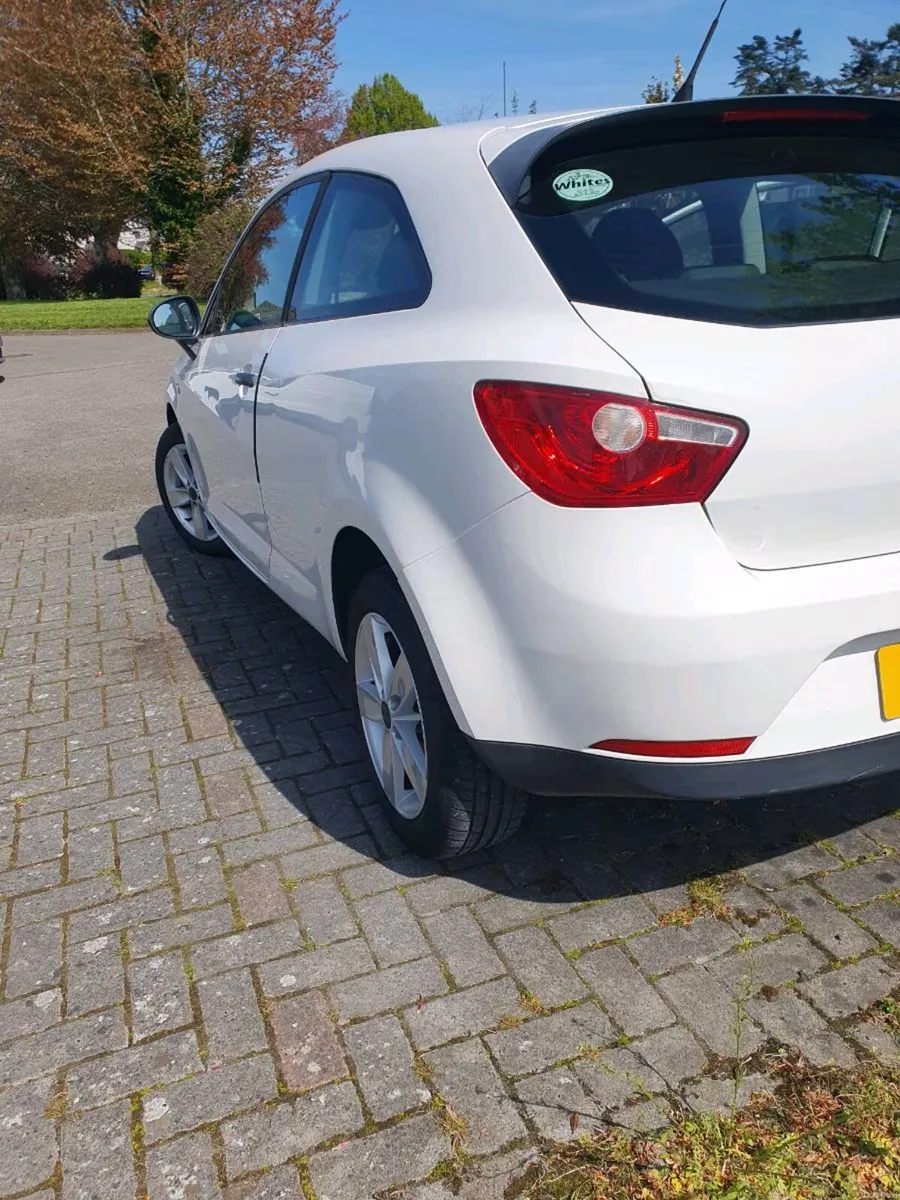SEAT IBIZA 2010 - Image 6