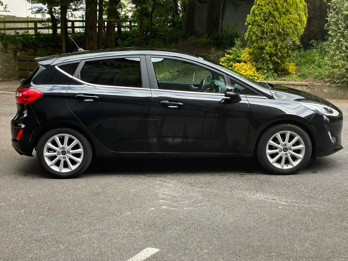 Ford Fiesta 2018 - Image 4