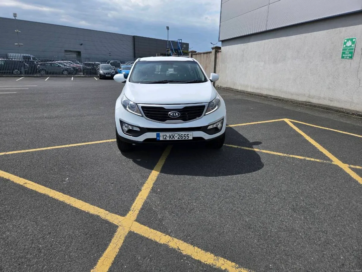 2012 kia sportage - Image 3
