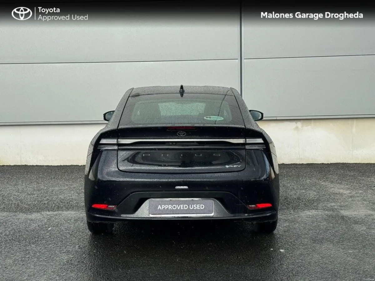 Toyota Prius 2.0 Plug In Hybrid *223HP* Call Now 0 - Image 4