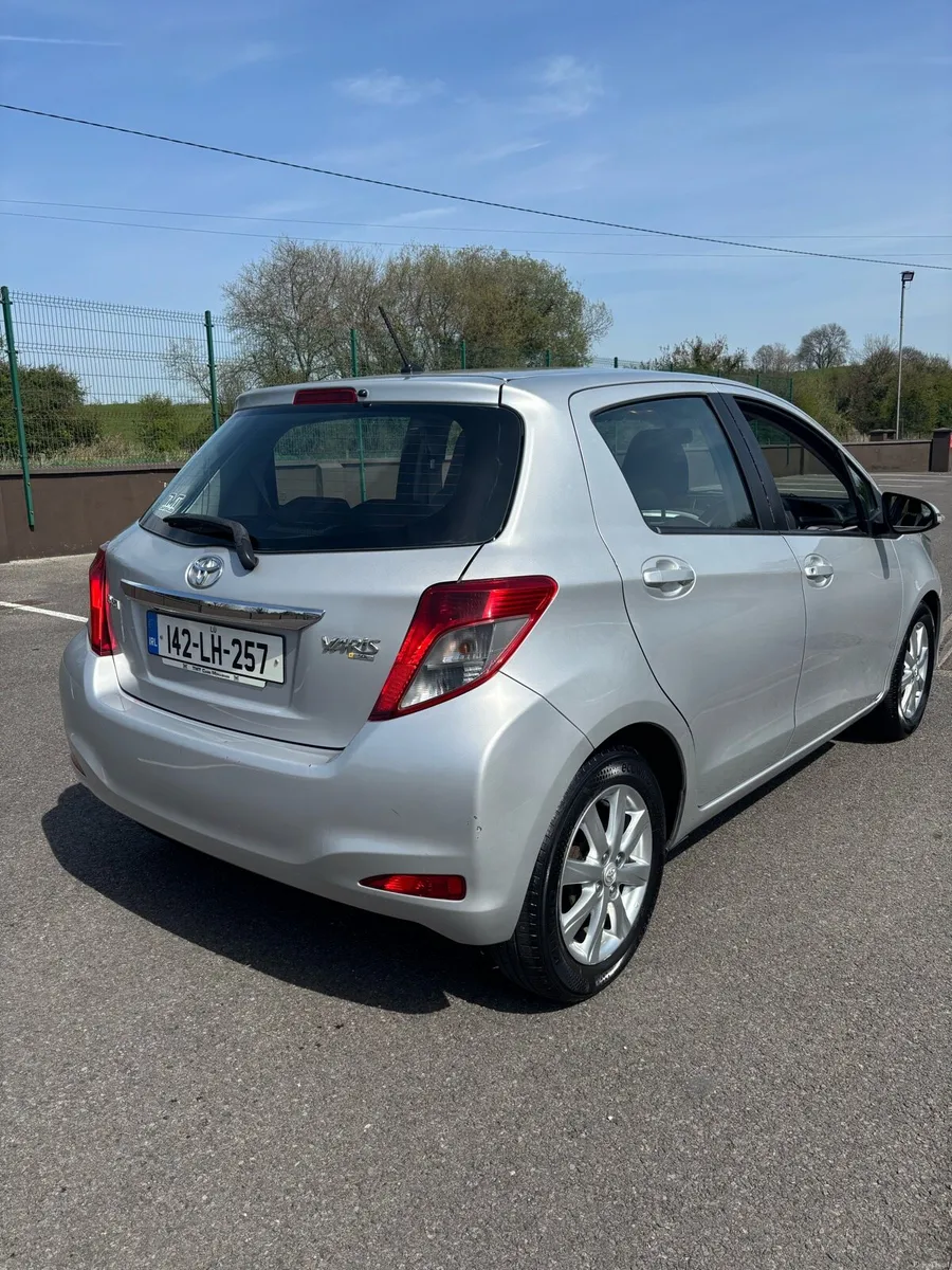 Toyota Yaris - Image 3
