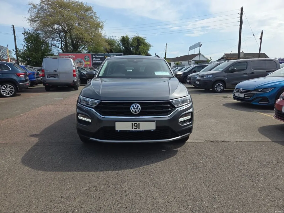 Volkswagen T-Roc SE TDI - Image 3