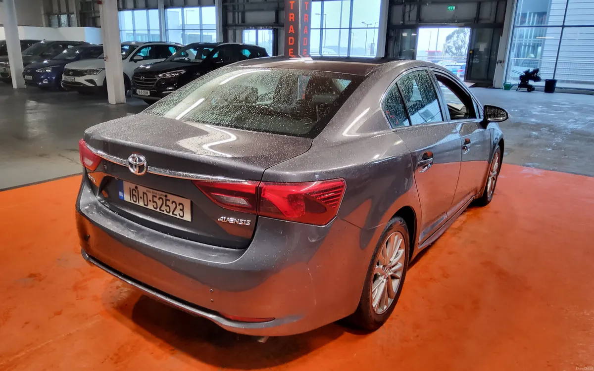 Toyota Avensis 2016 - Image 4