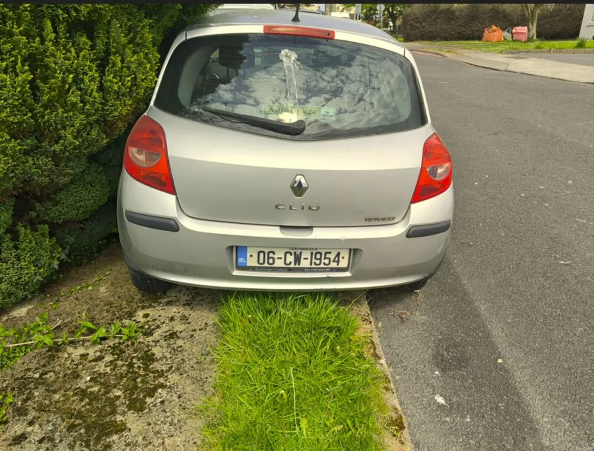 Renault Clio 2006 - Image 2