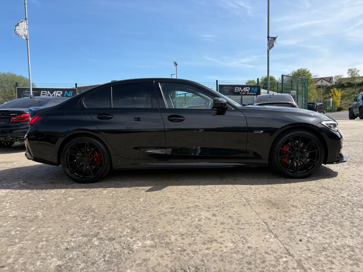 2021 BMW 330 AUTO HYBRID - Image 4