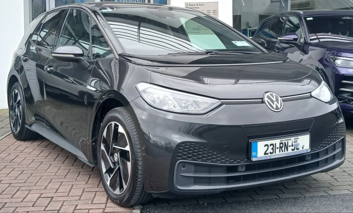 Volkswagen ID.3 Life 204HP 58kWh **FULLY ELECTRIC, - Image 1