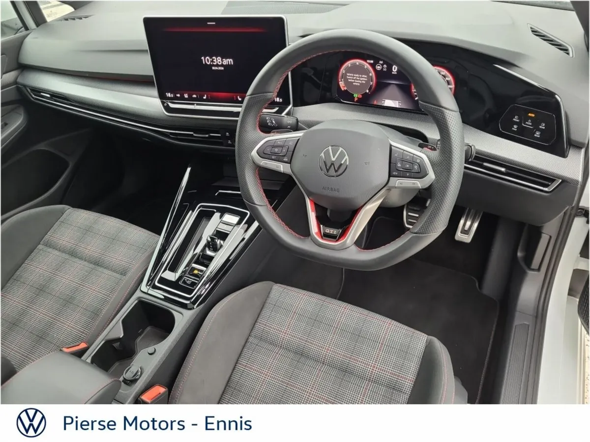 Volkswagen Golf GOLF GTI 2.0 TSI 265HP - PAN ROOF, - Image 2