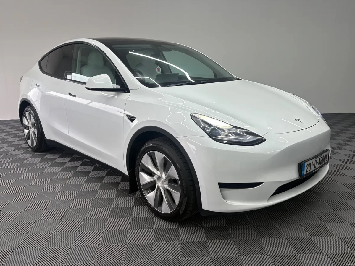 Tesla Model Y RWD 2023 - Image 1