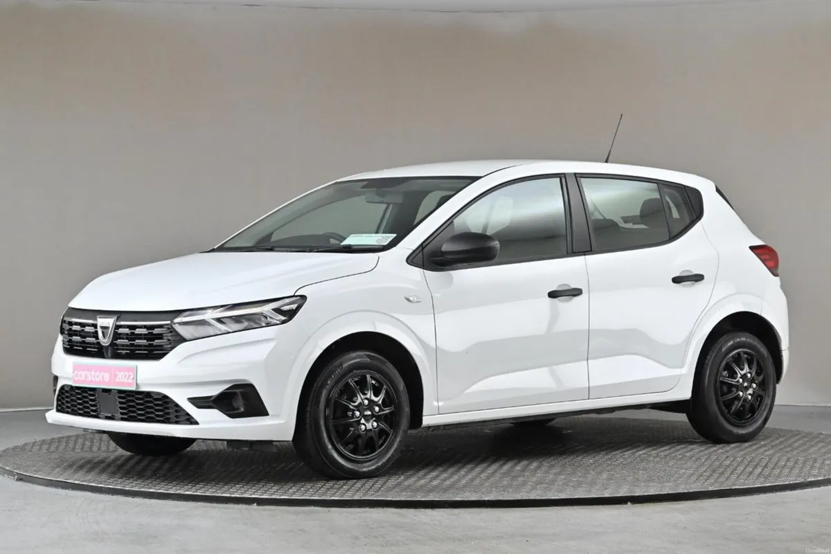 Dacia Sandero 1.0 TCE ESSENTIAL 90BHP 5SPD NBI - Image 4