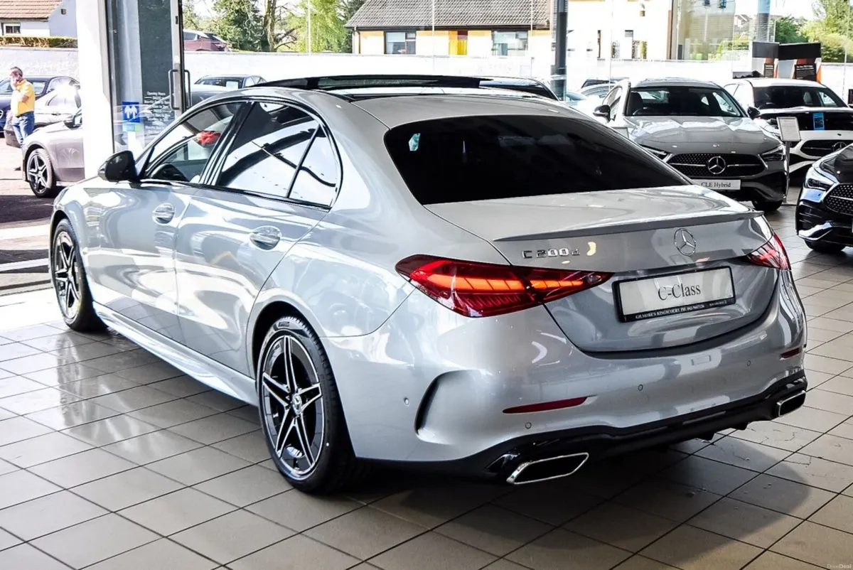 Mercedes-Benz C-Class C200d AMG Night Pack Pan Roo - Image 4