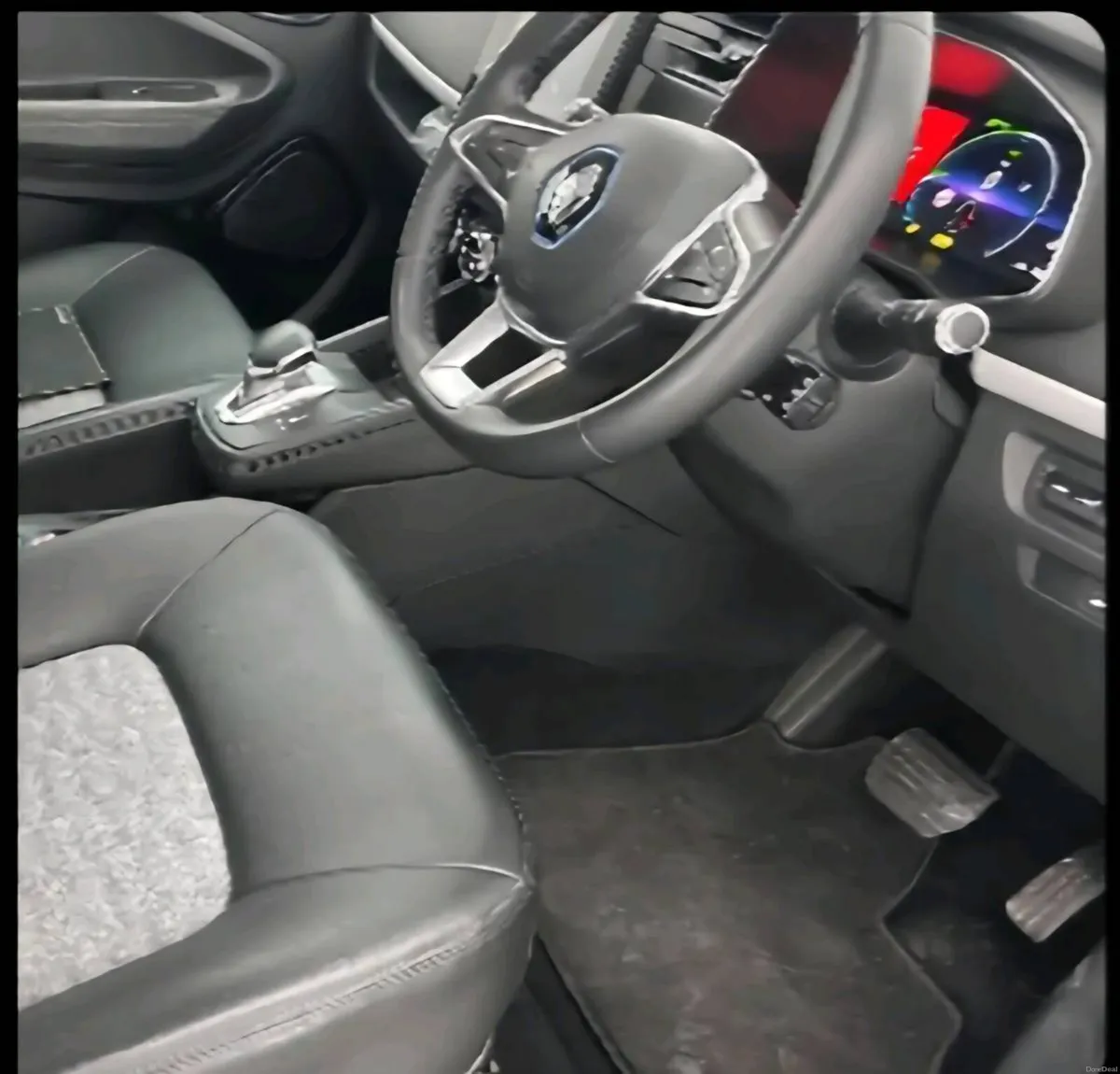 RENAULT ZOE ELECTRIC,  52KWH, CCS RAPID CHARGING, - Image 3