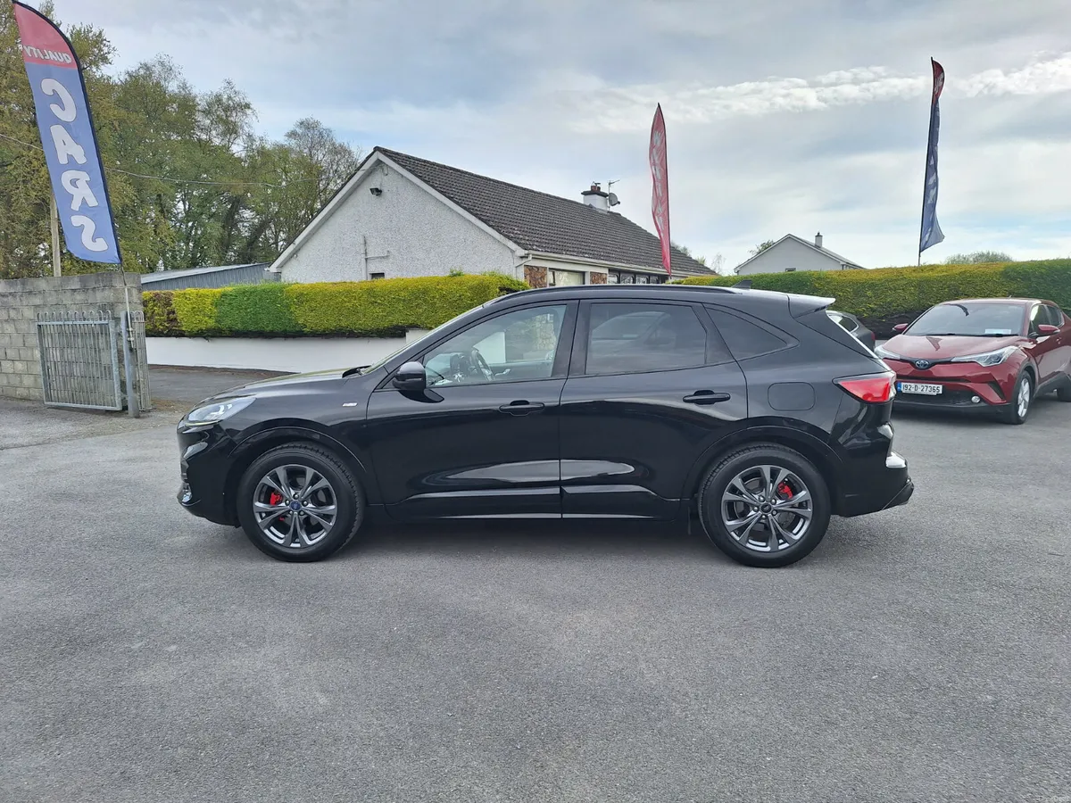 Ford Kuga St-Line X 1.5 *High Spec/Loaded Extras - Image 4