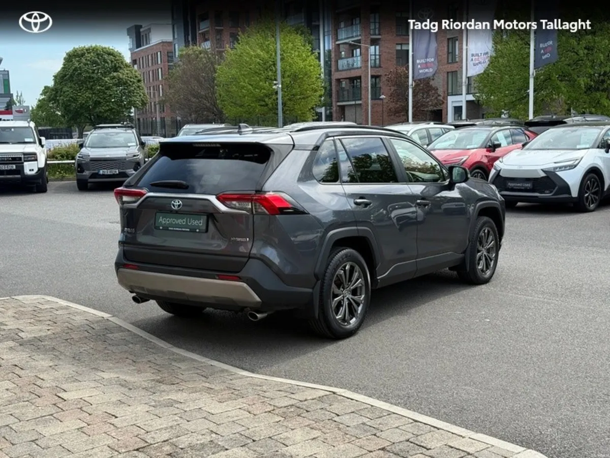 Toyota RAV4 RAV4 HYBRID SOL - Image 2