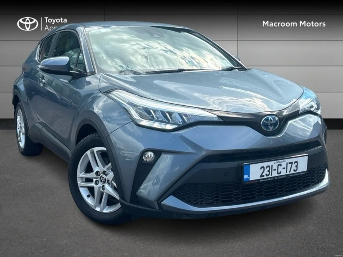 Toyota C-HR USED CAR SALE!! HYBRID LUNA 4DR AUTO - Image 1