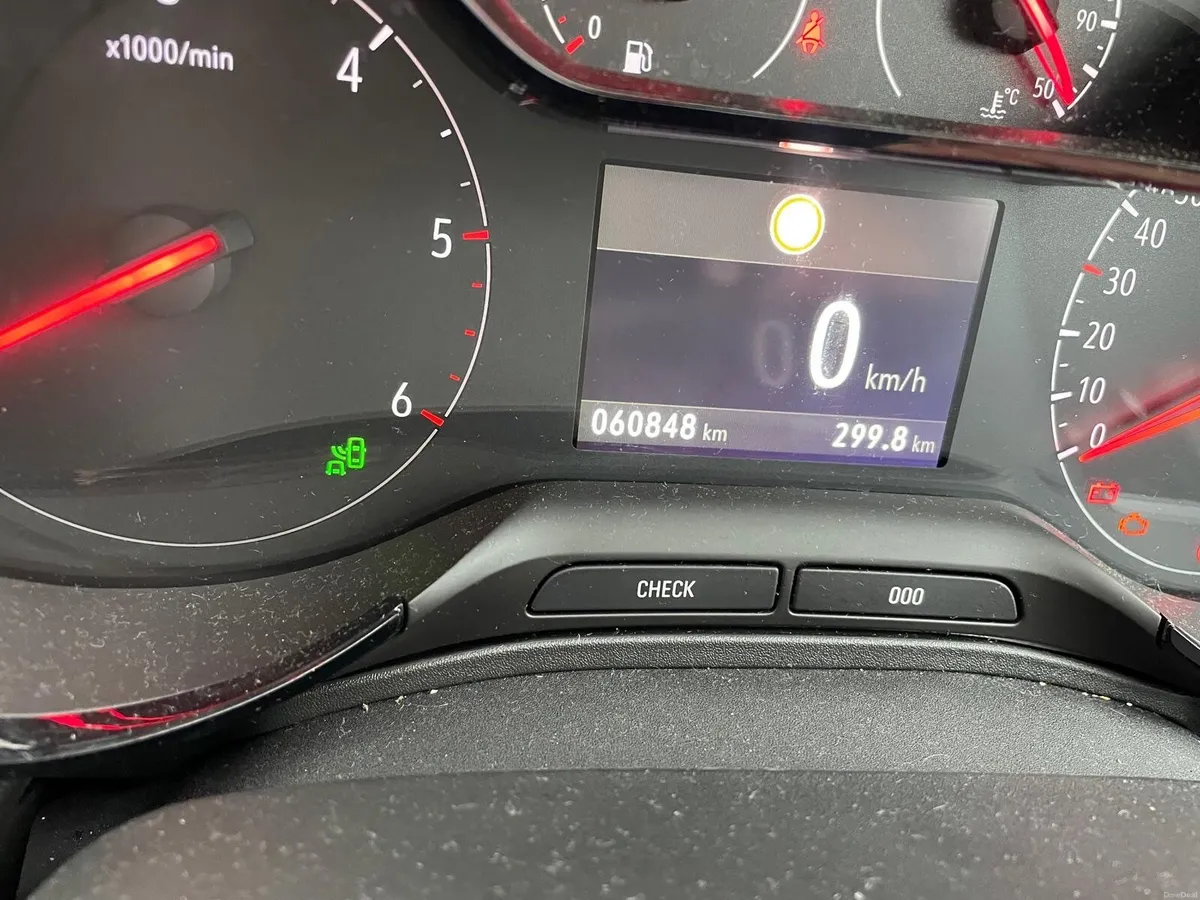 Opel Grandland X 2020 - Image 3