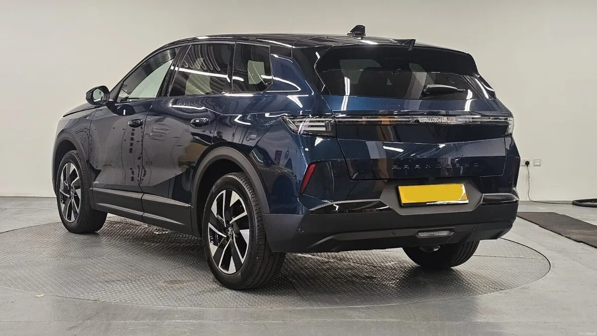 Vauxhall Grandland Hatchback GS - Image 4