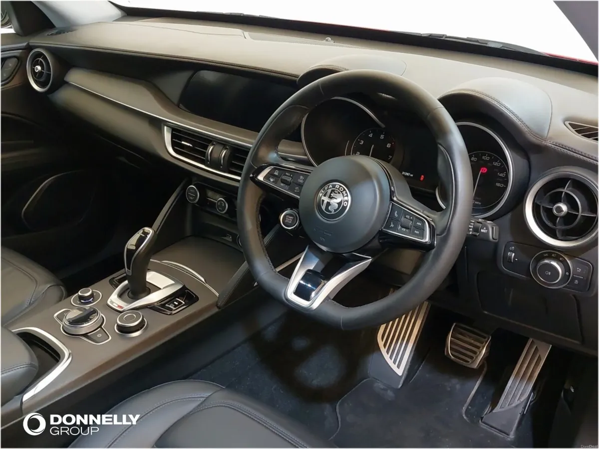 Alfa Romeo Stelvio Estate Ti - Image 4