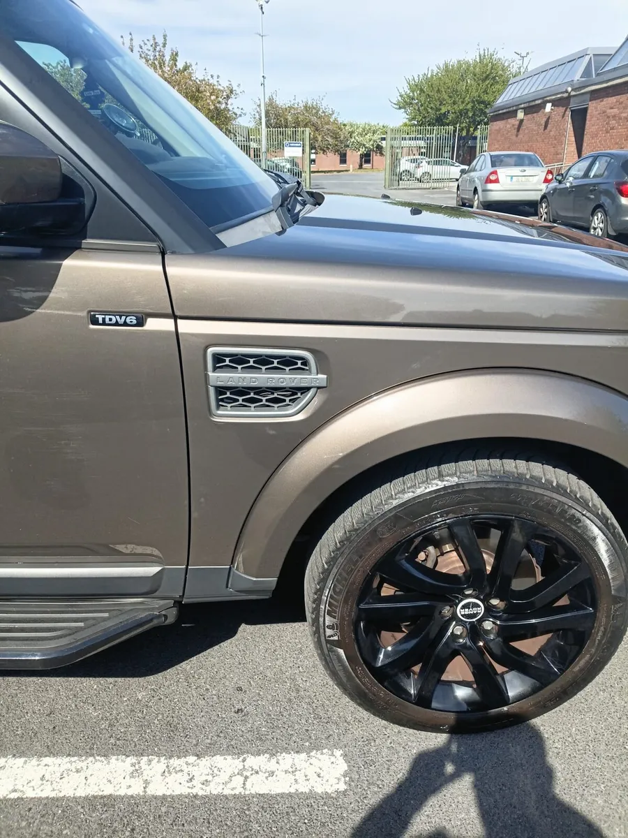 Landrover discovery 5 seat buisness crew cab - Image 3