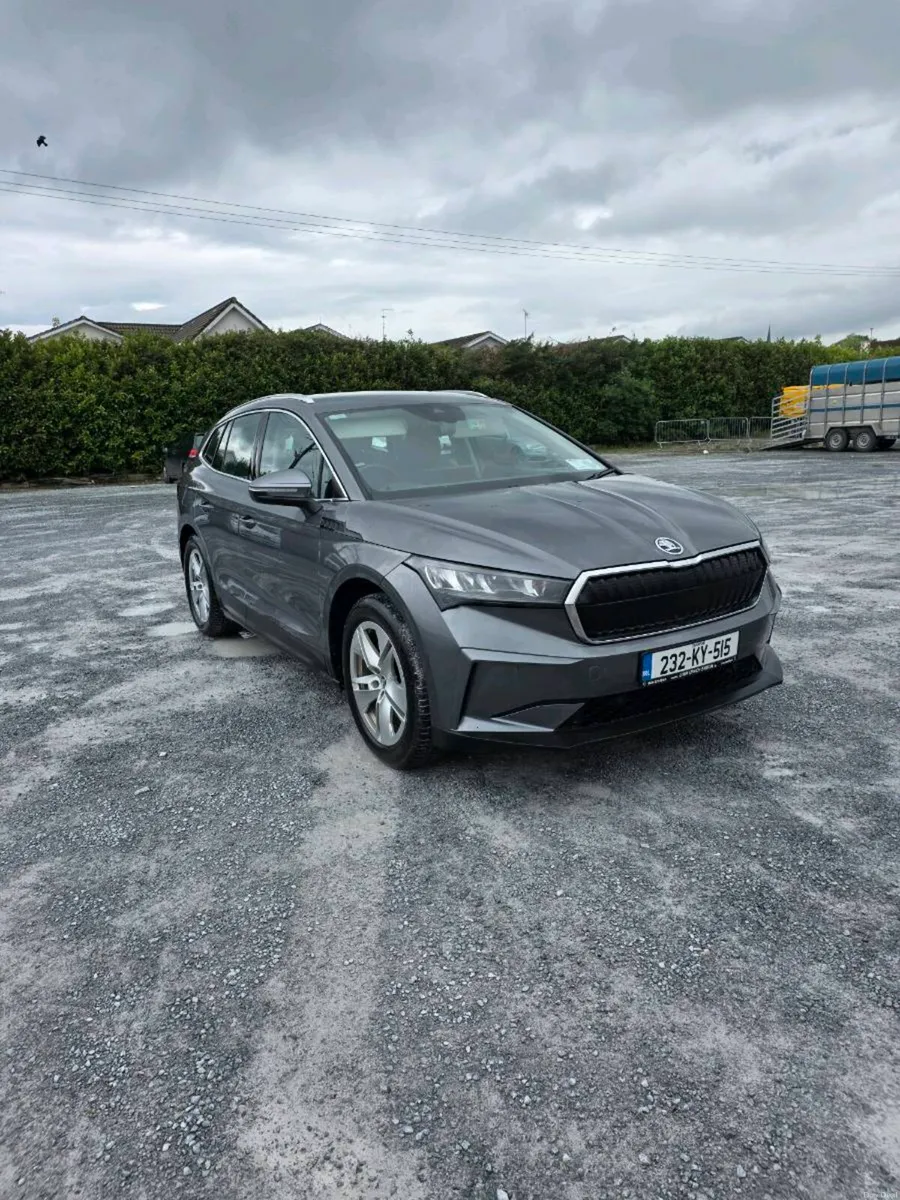 Skoda Enyaq 80 - Image 1