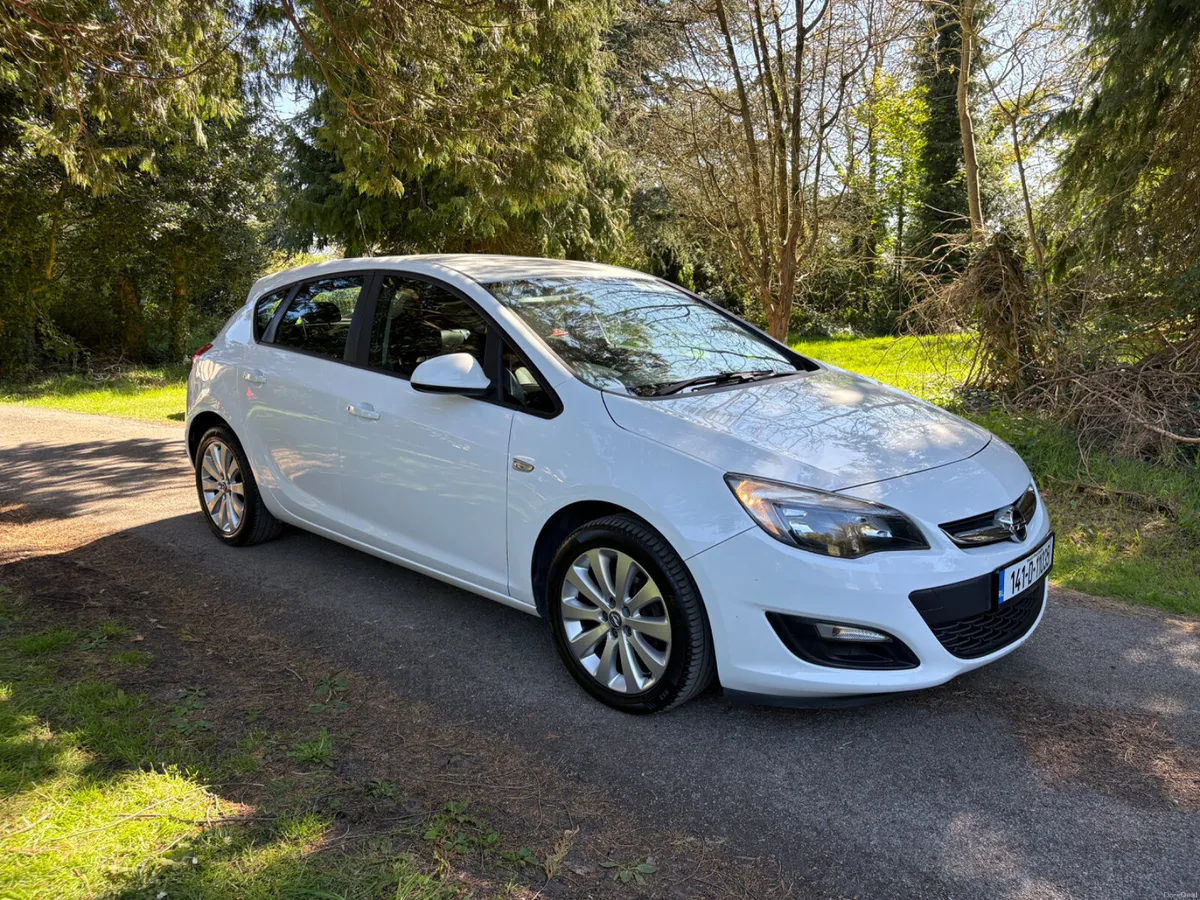 141 Opel Astra 1.3L Diesel, New NCT to March 2027! - Image 4