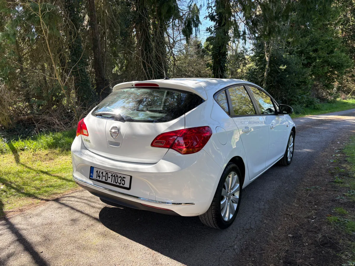 141 Opel Astra 1.3L Diesel, New NCT to March 2027! - Image 3