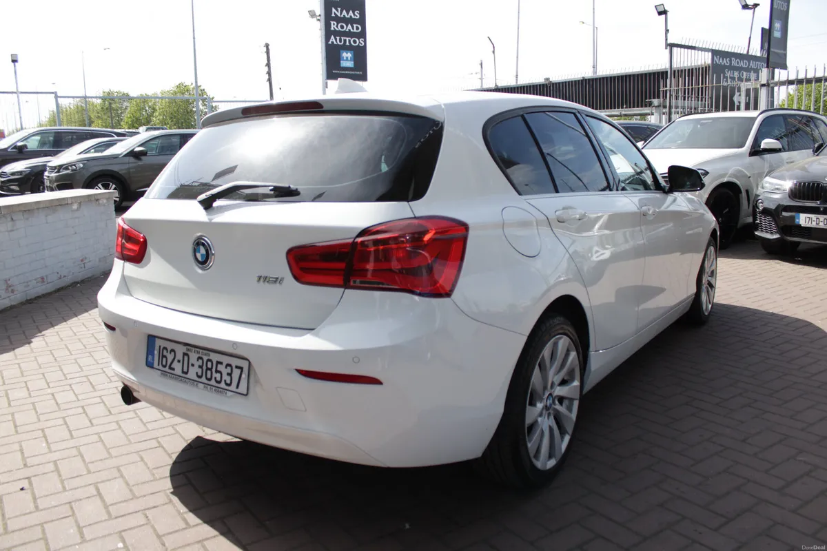 BMW 118I SE 5DR HATCHBACK AUTO - Image 4