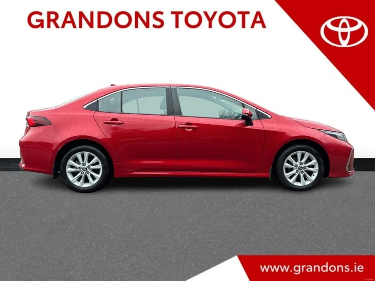 Toyota Corolla LUNA SALOON - GRANDONS - Image 3