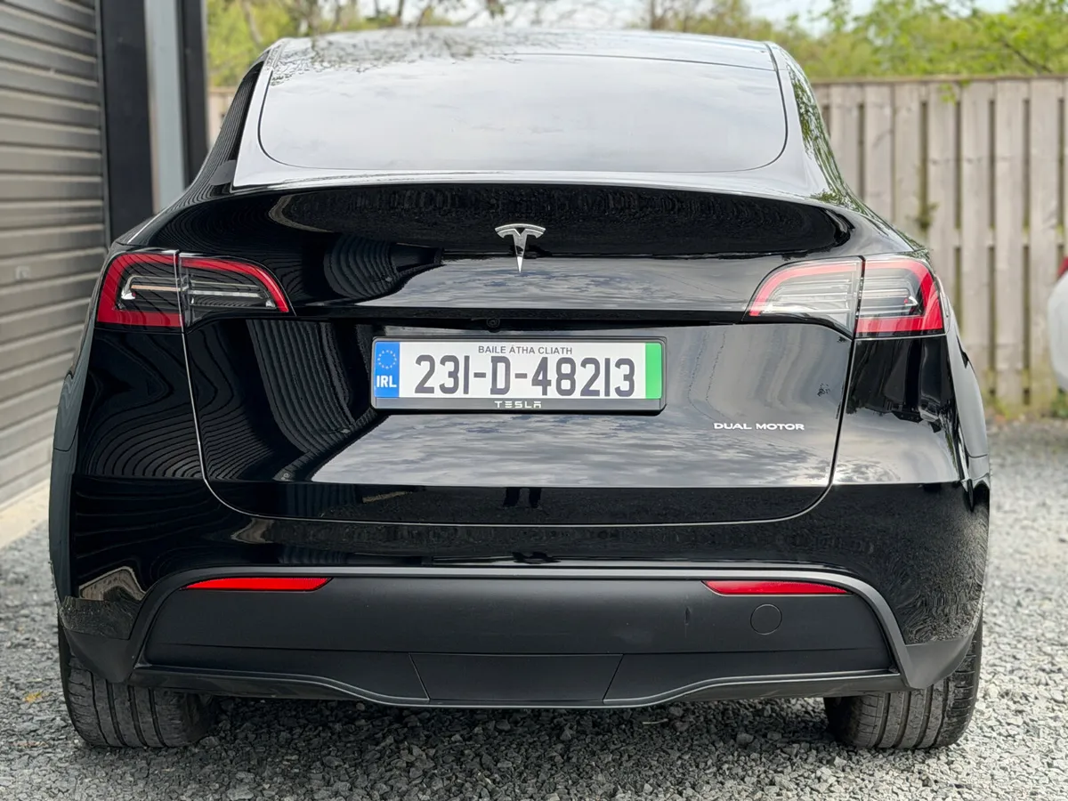 Tesla Model Y 2023 Long Range - Image 5
