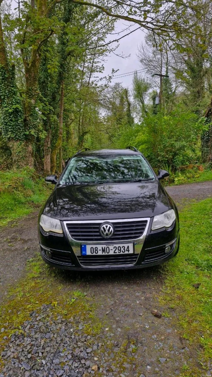VW Passat Estate - Image 2