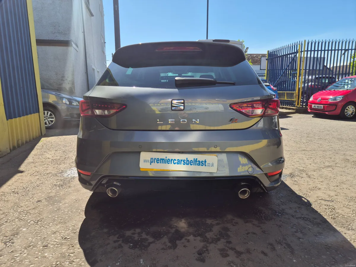 SEAT Leon 2017 - Image 2