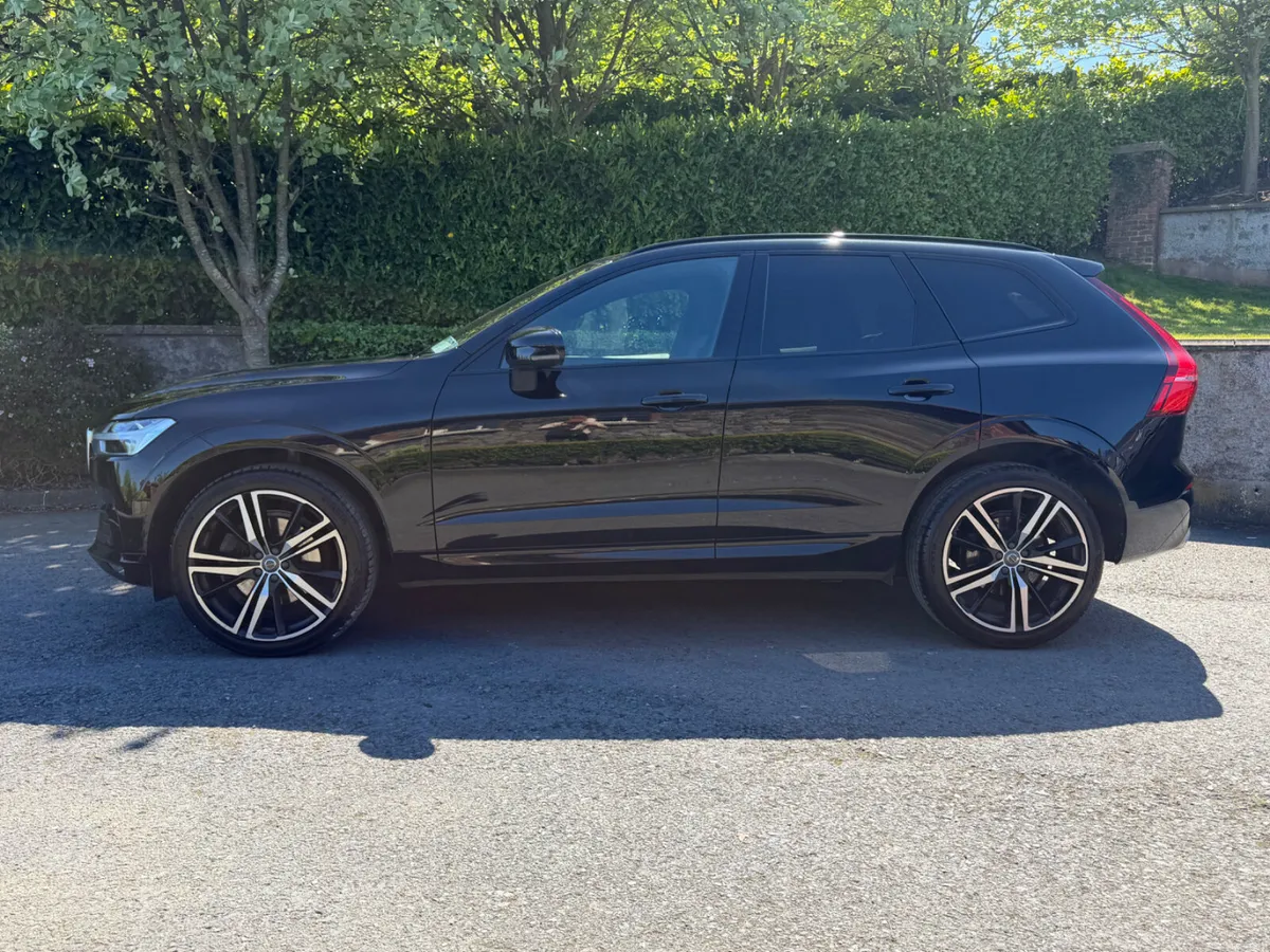 2019 Volvo XC60 2.0 D4 AUTO R DESIGN PRO - Image 2