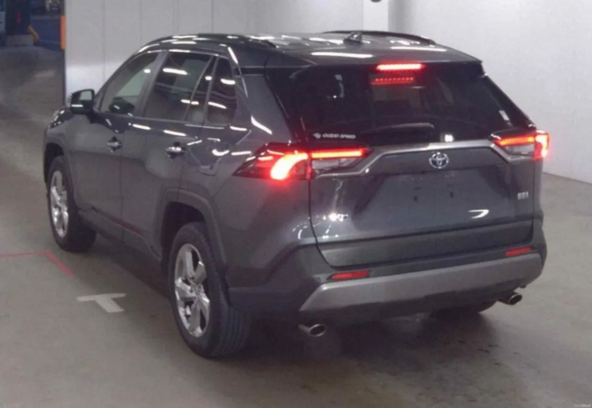 2021 Toyota Rav4 Hybrid 4WD - Image 4