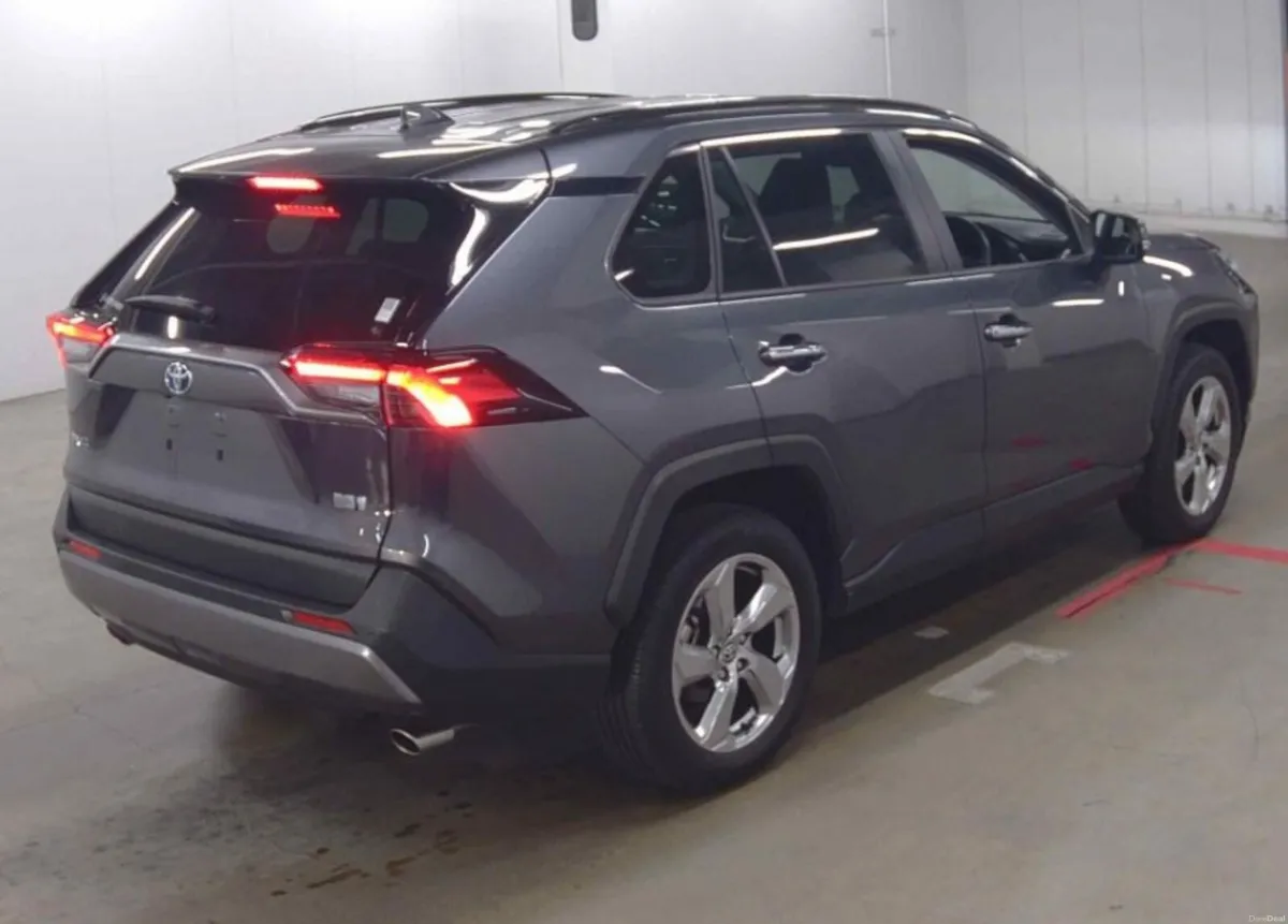 2021 Toyota Rav4 Hybrid 4WD - Image 3