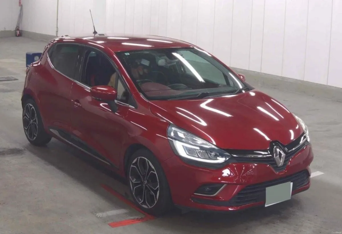 2017 Renault Clio Automatic - Image 1