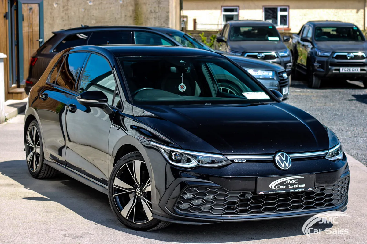 2022 VOLKSWAGEN GOLF GTD - Image 3