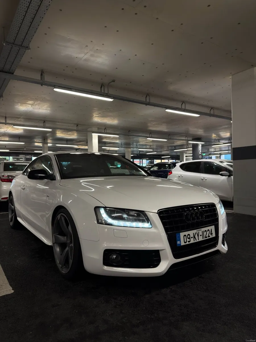 Audi A5 S line - Image 1