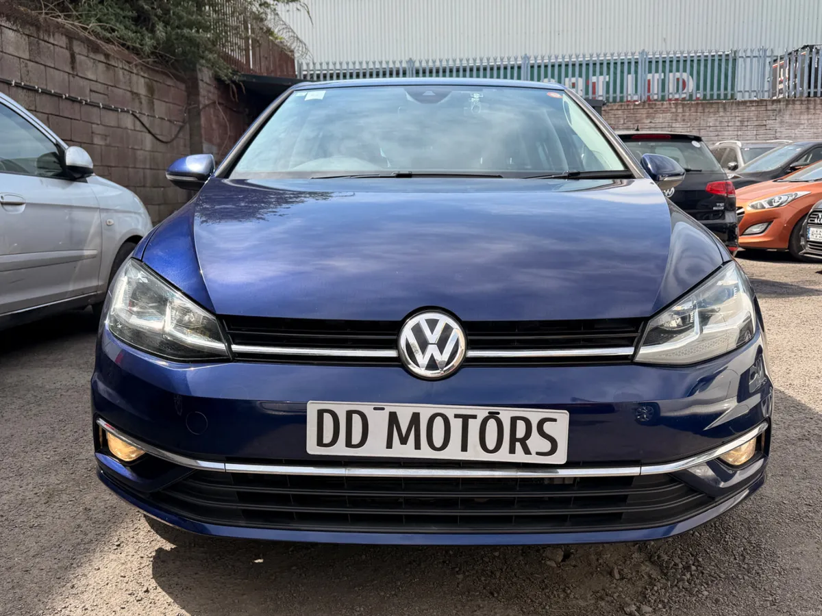 Volkswagen Golf 2019 1.2 Automatic - Image 3