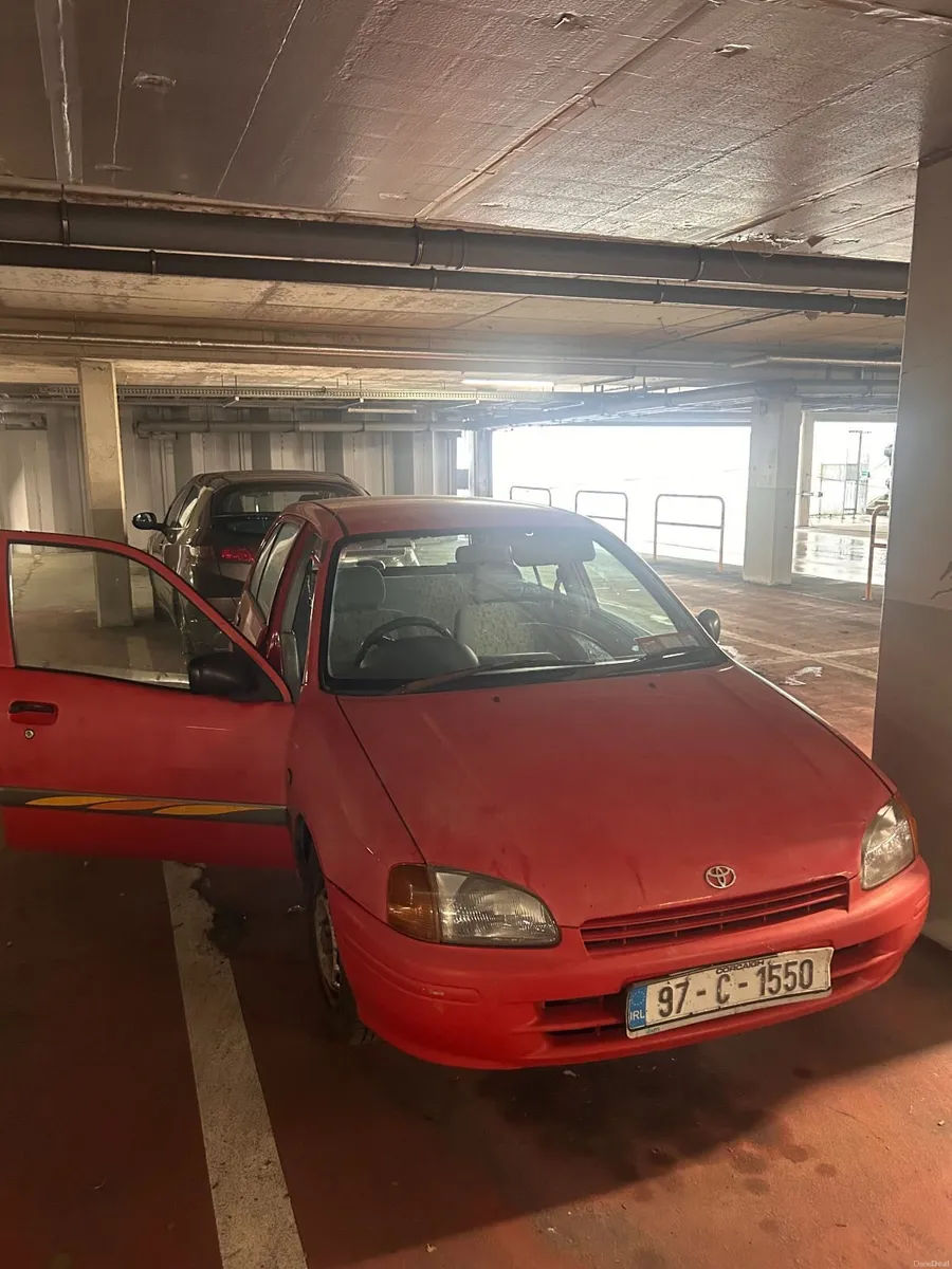 Toyota Starlet 1997 - Image 1