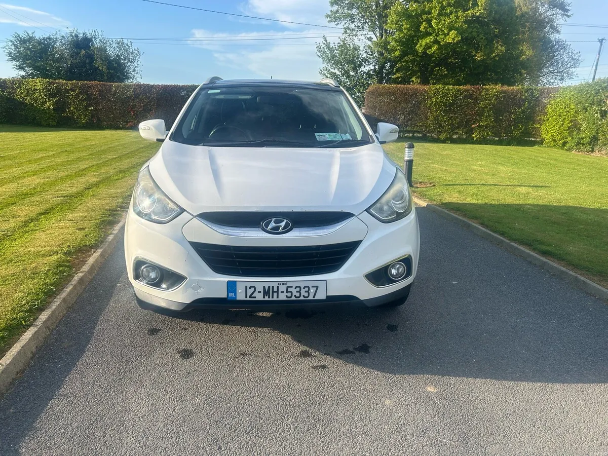 Hyundai ix35 premium 4wd - Image 1