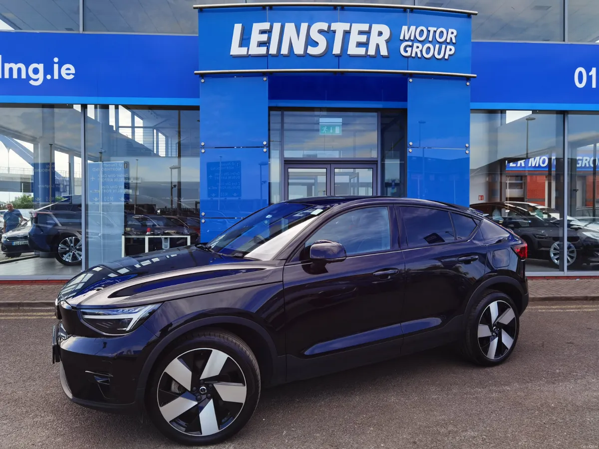 VOLVO C40 69KWH ULTIMATE RECHARGE **HUGE SPEC** - Image 1