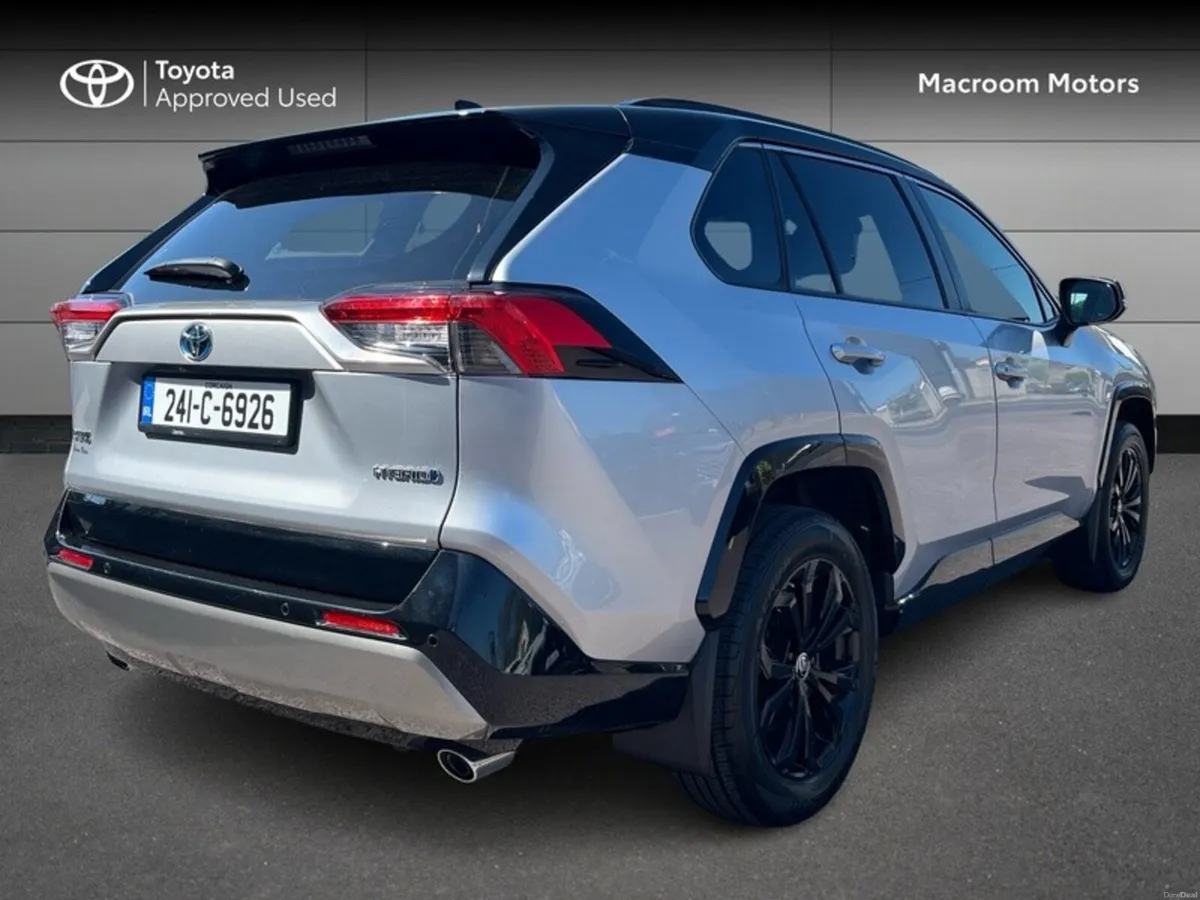 Toyota RAV4 Hybrid Sport - Image 2