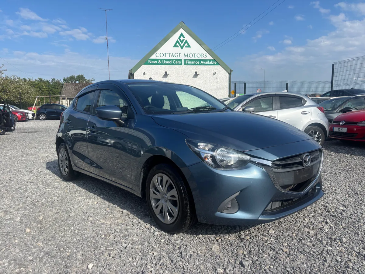 Mazda Demio - Image 2