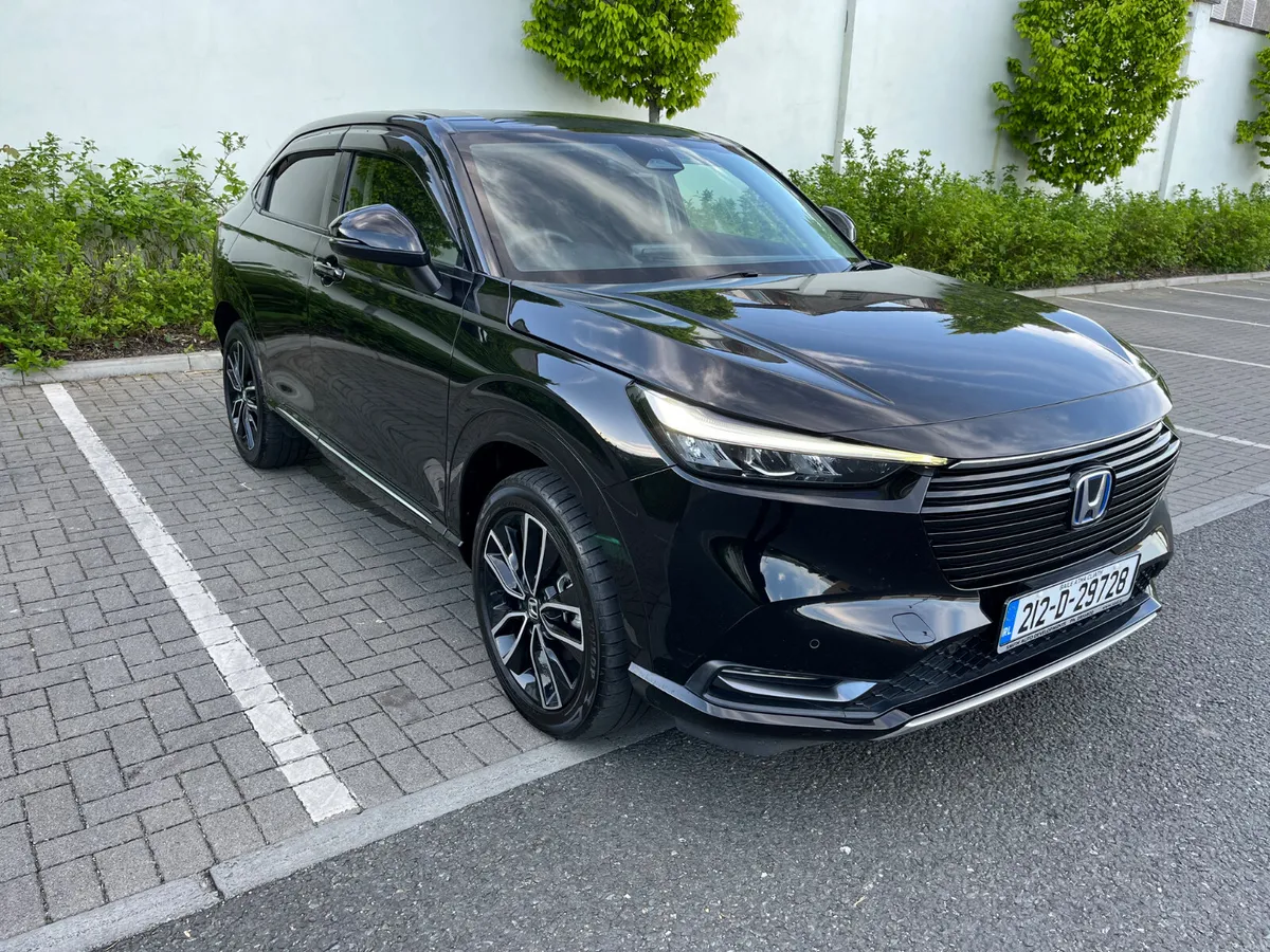 Honda Vezel 2021 NEW MODEL 1.5 PETROL HYBRID AUTO - Image 1