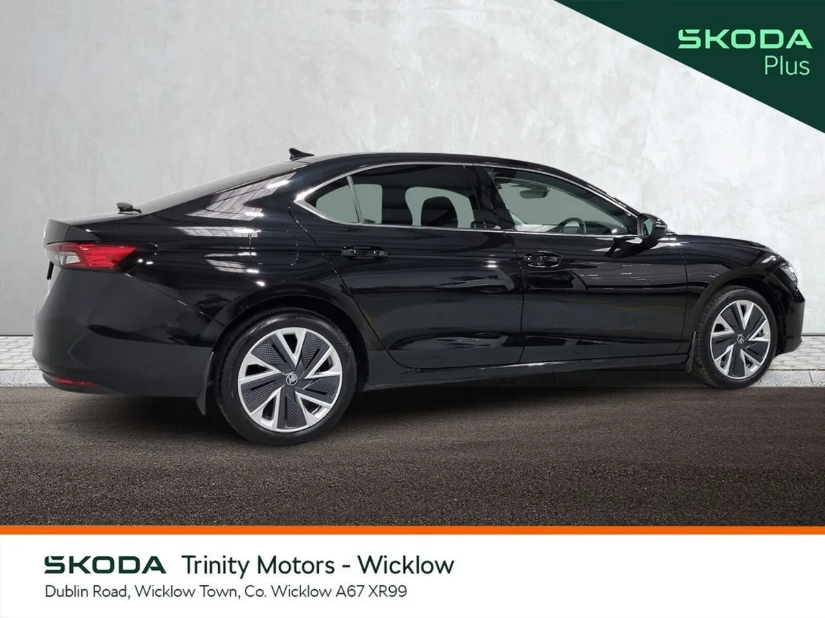 Skoda Superb SELECTION+ 2.0 TDI 150HP DSG - Image 3