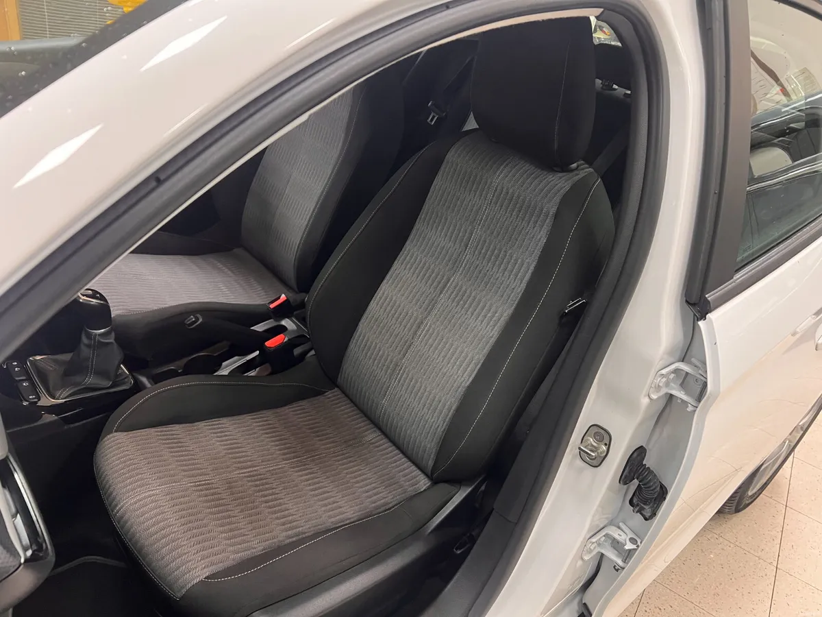 2021 As New Superb Value High Spec PREMIUM 1.2L  * - Image 4