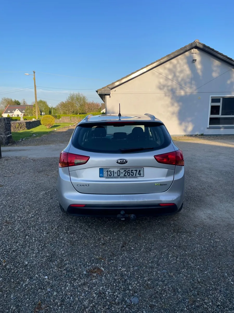 Kia Ceed 2013 - Image 4