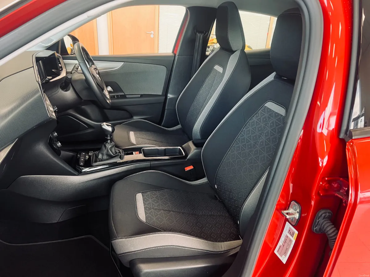 As New Tiny Kms Now On Sale 2024 Opel Mokka SC Man - Image 4