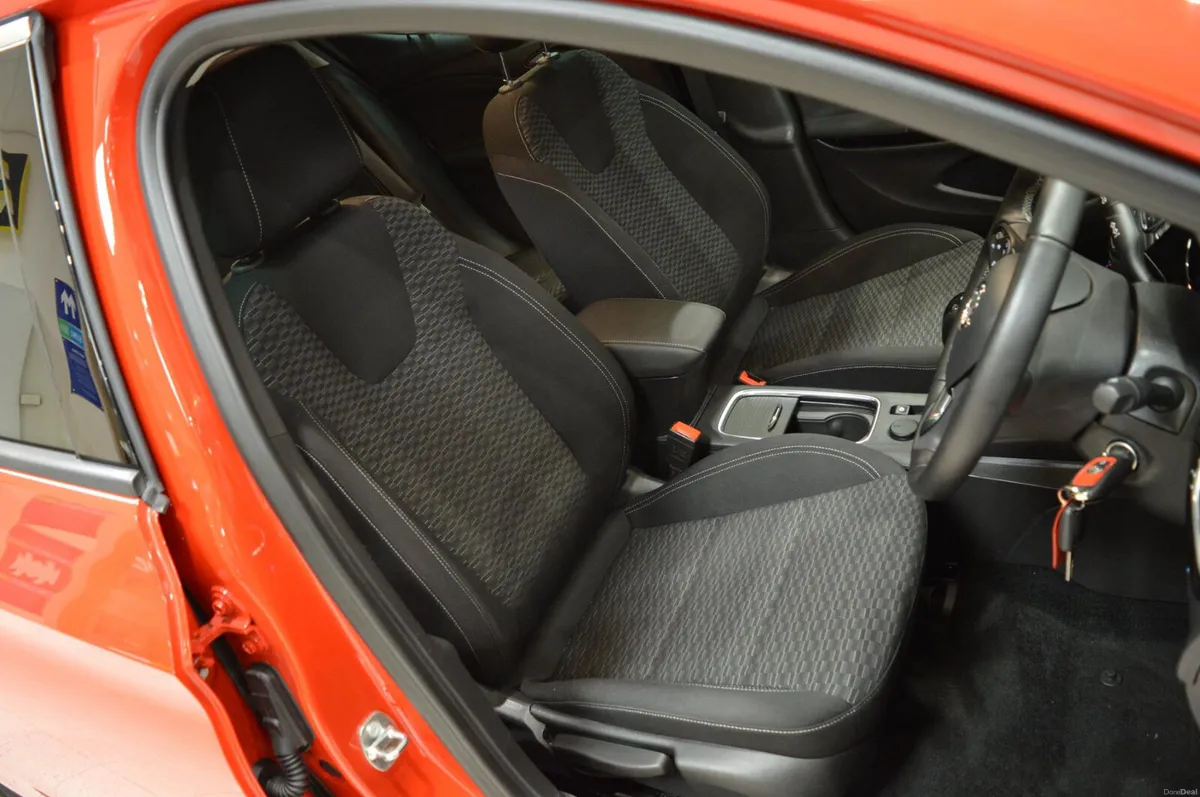 ASTRA SRI 1.4T 150PS 5DR **Finance Arranged/Massiv - Image 4