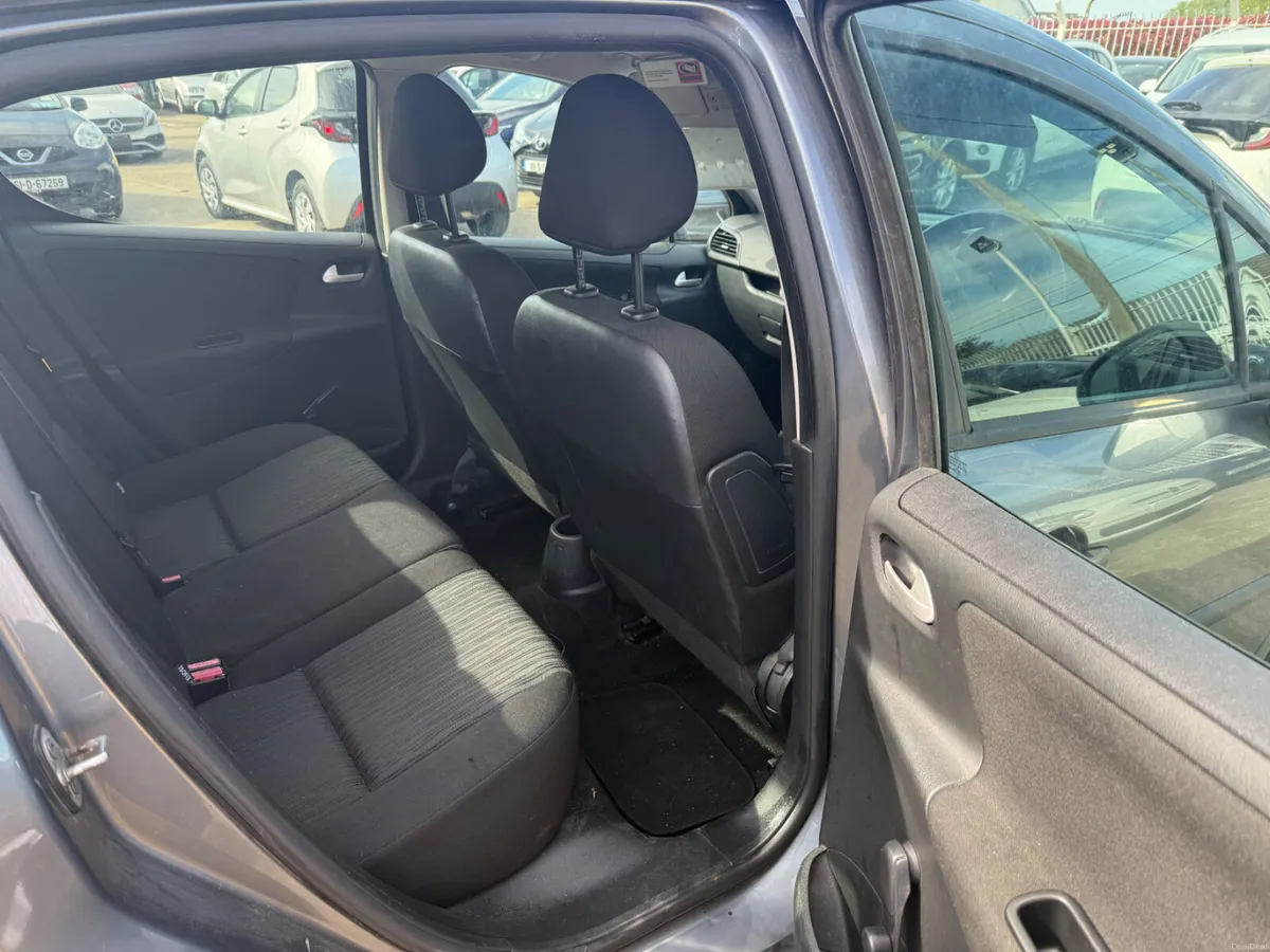 Peugeot 207 2010 - Image 6
